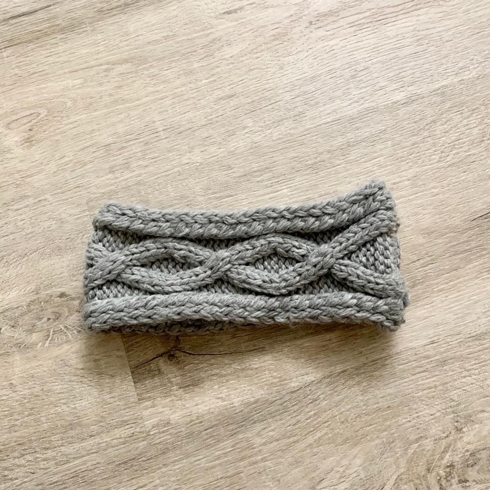 Grey chunky knit winter headband
